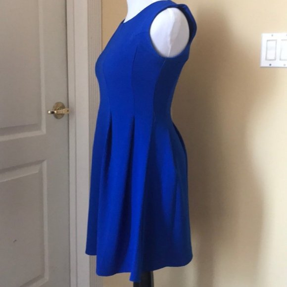 Gianni Bini Royal Blue Sheath Dress - Picture 5 of 6